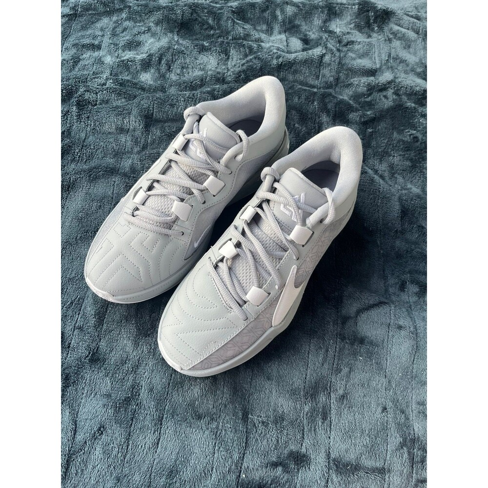 Nike Zoom Freak 5